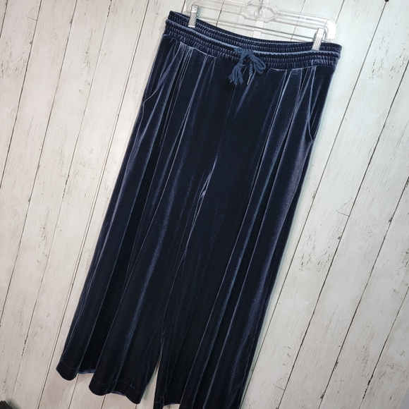 Madewell Women's Dark Blue Velour Wide Leg Cropped Drawstring Pants Size Large. - Picture 2 of 8